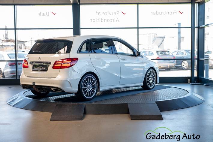 Hvid Mercedes B220 d fra 2018