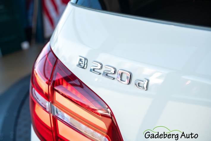Hvid Mercedes B220 d fra 2018