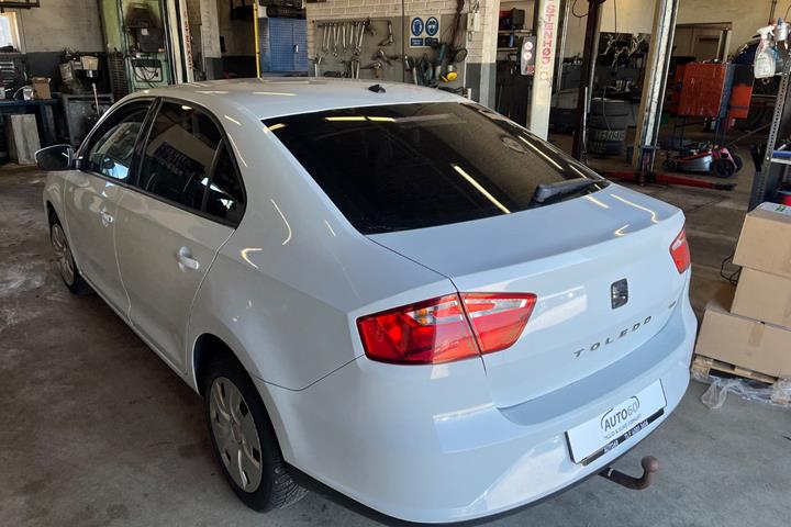 Hvid Seat Toledo fra 2015