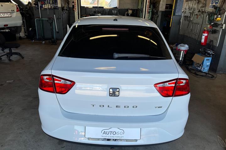 Hvid Seat Toledo fra 2015