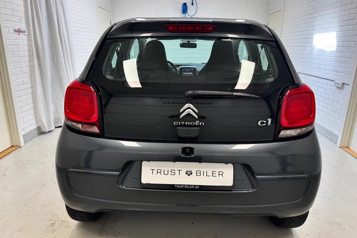 Grå Citroën C1 fra 2017