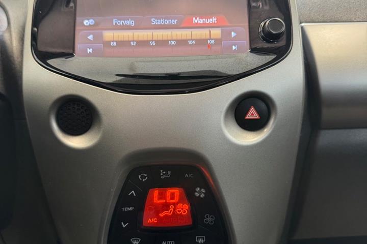 Grå Citroën C1 fra 2017