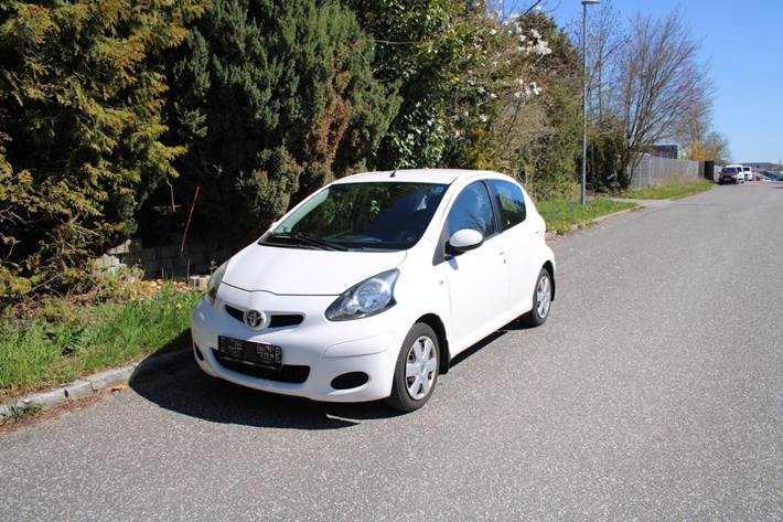 undefined Toyota Aygo fra 2010
