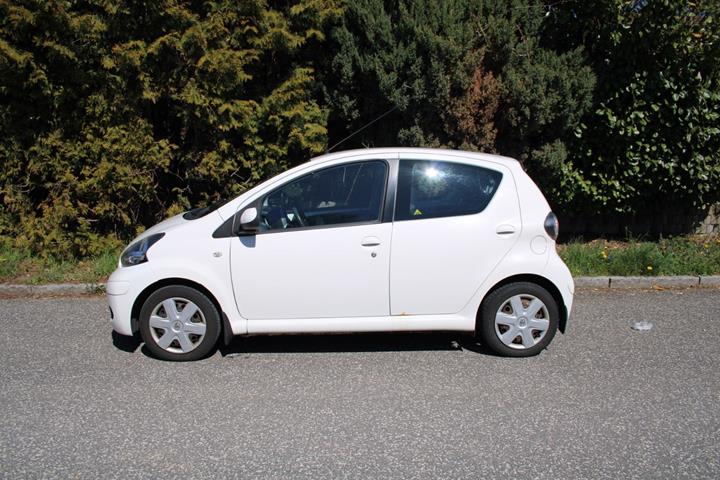 undefined Toyota Aygo fra 2010