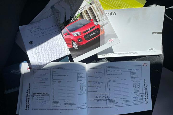 Hvid Kia Picanto fra 2016