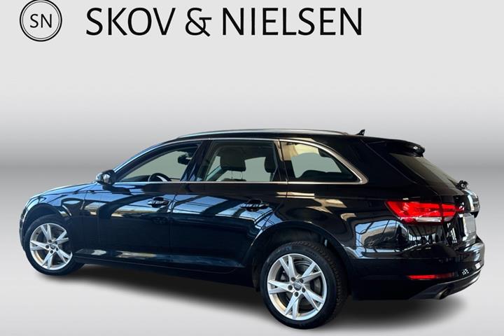 Sort Audi A4 fra 2018