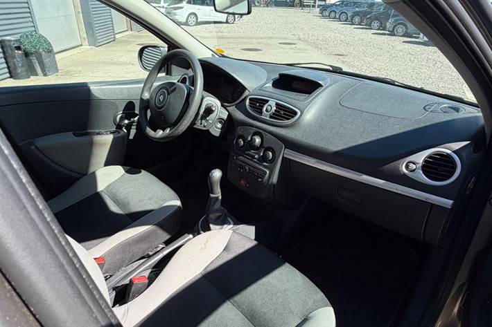 undefined Renault Clio III fra 2012