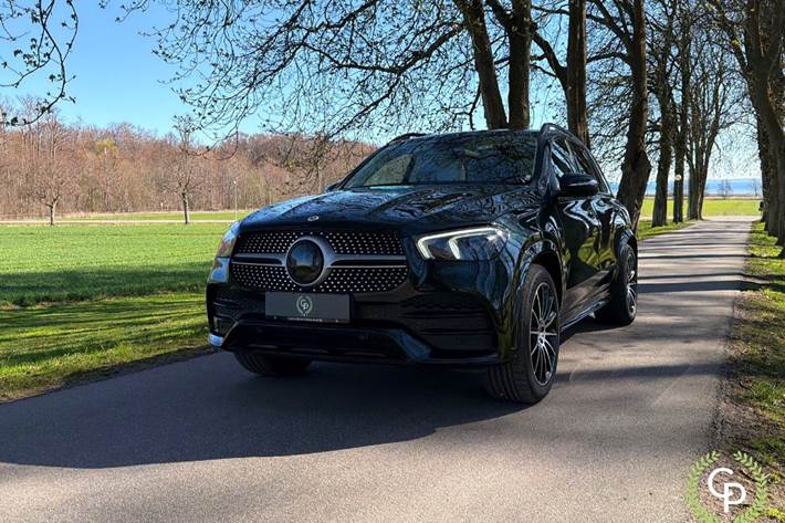 Grøn Mercedes GLE350 de fra 2021