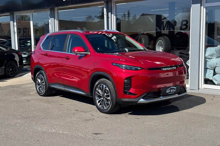 Rød Maxus Euniq6 fra 2024