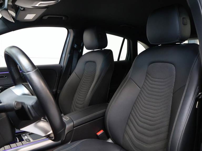 Mercedes EQA300 Progressive 4Matic