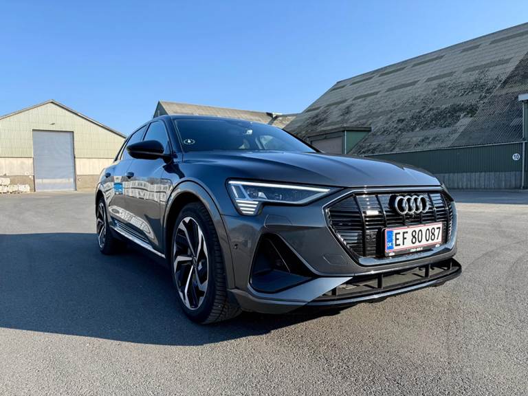 Audi e-tron 55 S-line quattro
