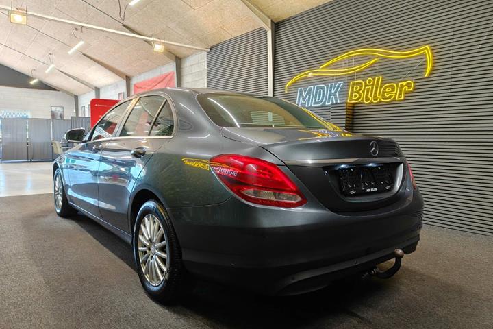 undefined Mercedes C200 fra 2015