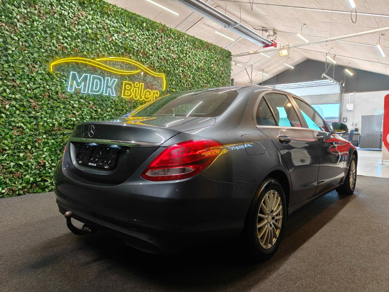 undefined Mercedes C200 fra 2015