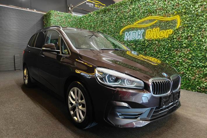 undefined BMW 218d fra 2020