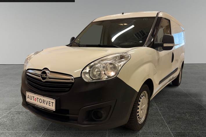 Hvid Opel Combo fra 2015