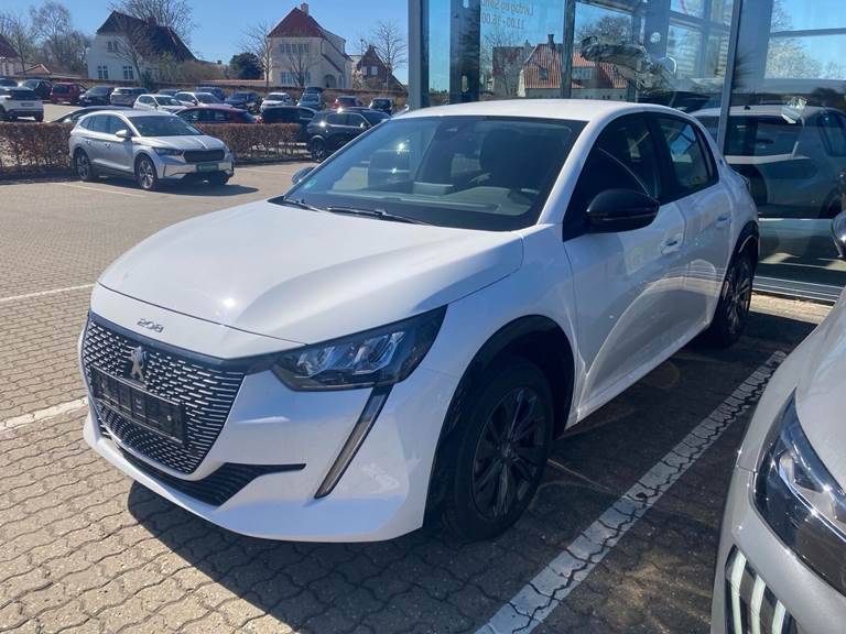 Peugeot e-208 50 Active Pack