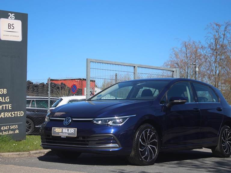 VW Golf VIII 1,4 eHybrid DSG