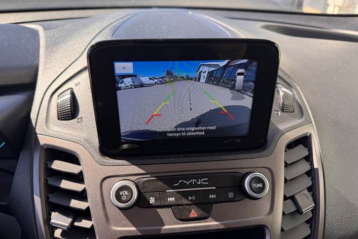 Sort Ford Transit Connect fra 2023