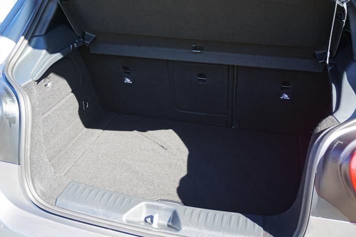 Grå Mercedes A200 d fra 2017