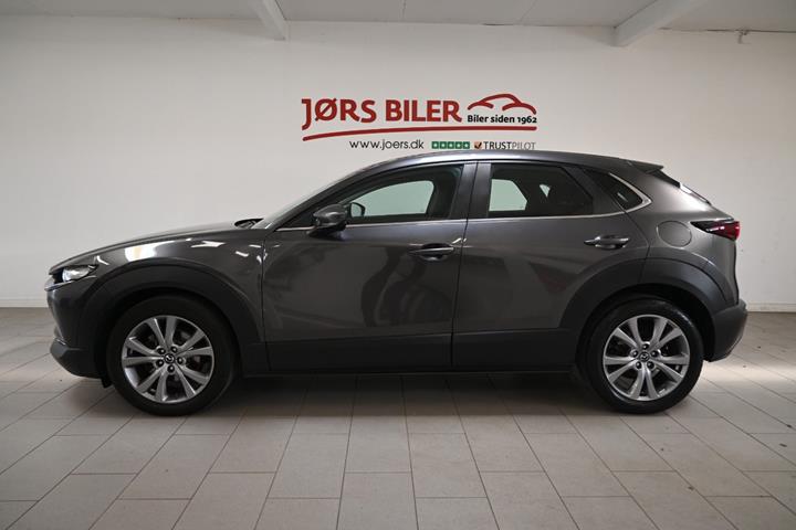 Grå Mazda CX-30 fra 2021
