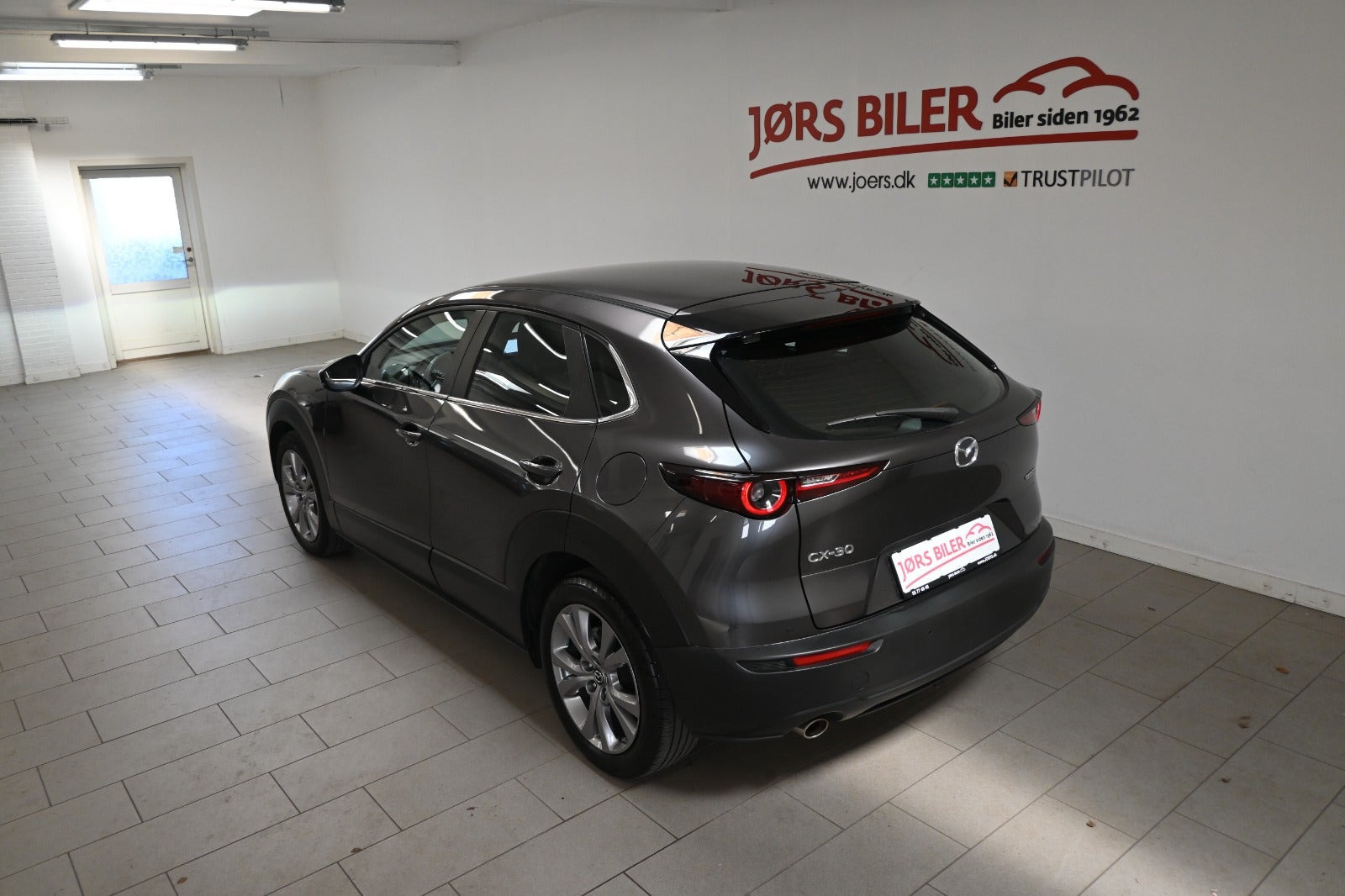 Grå Mazda CX-30 fra 2021