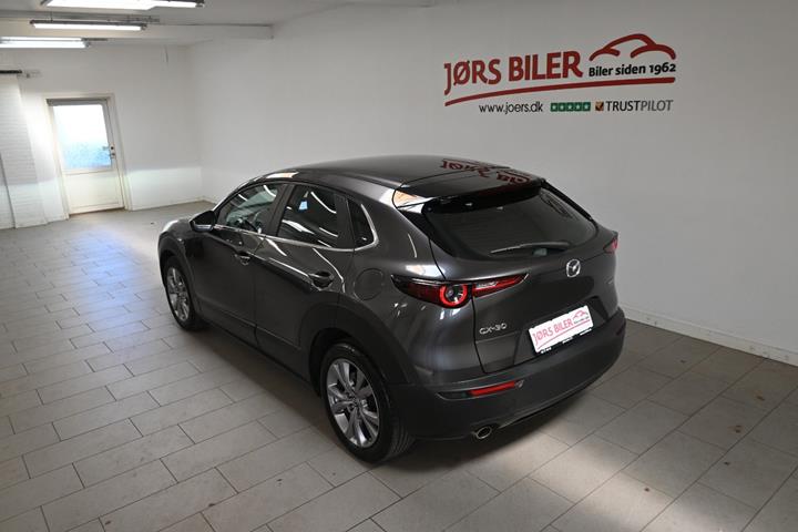 Grå Mazda CX-30 fra 2021