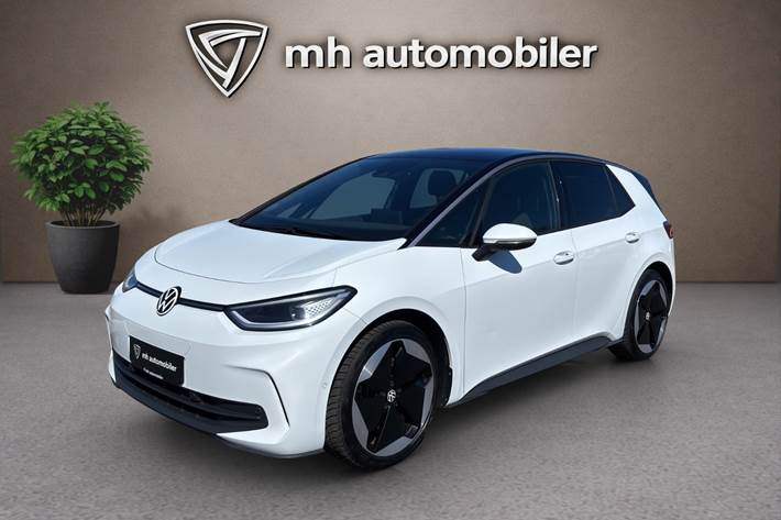 Hvid VW ID.3 fra 2025 set udefra