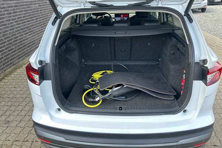 Hvid Skoda Enyaq fra 2021