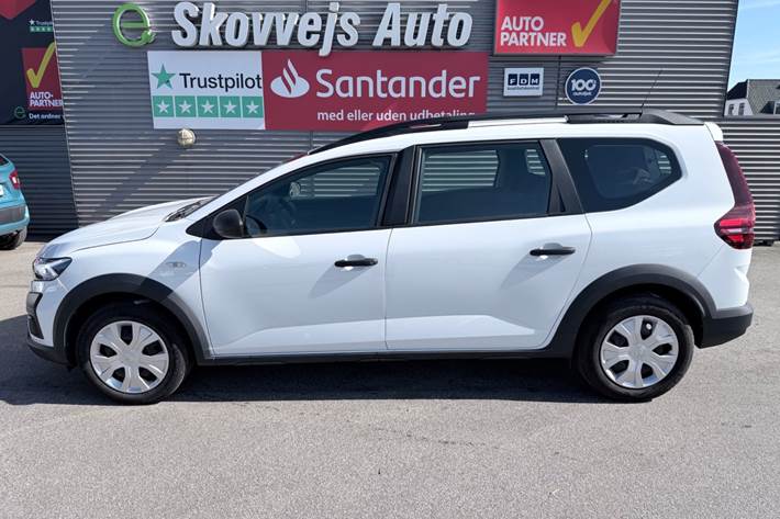 Hvid Dacia Jogger fra 2023