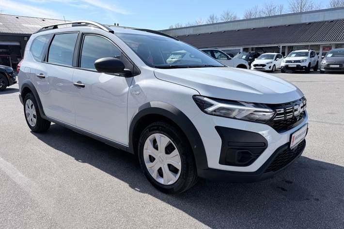 Hvid Dacia Jogger fra 2023