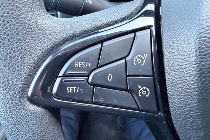 Hvid Dacia Jogger fra 2023