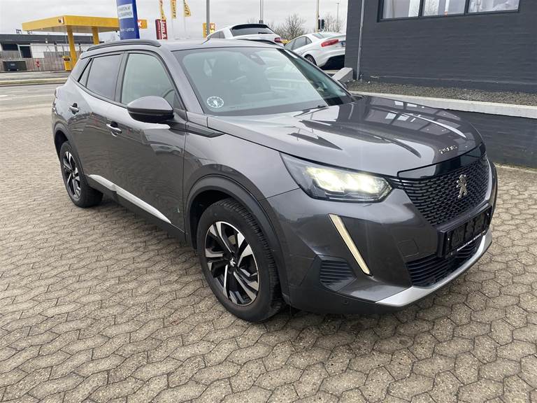 Peugeot 2008 1,2 PureTech Allure Pack 100HK 5d