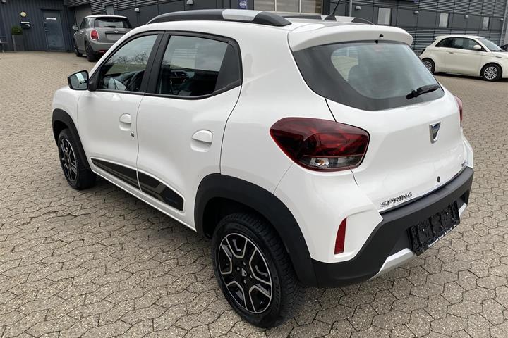 Hvid Dacia Spring fra 2023