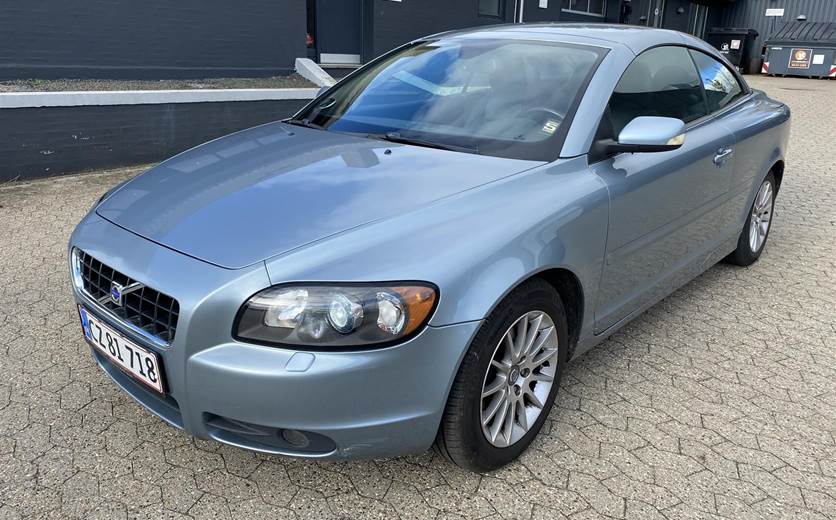 Volvo C70 2,4 T5 aut. 220HK Cabr.