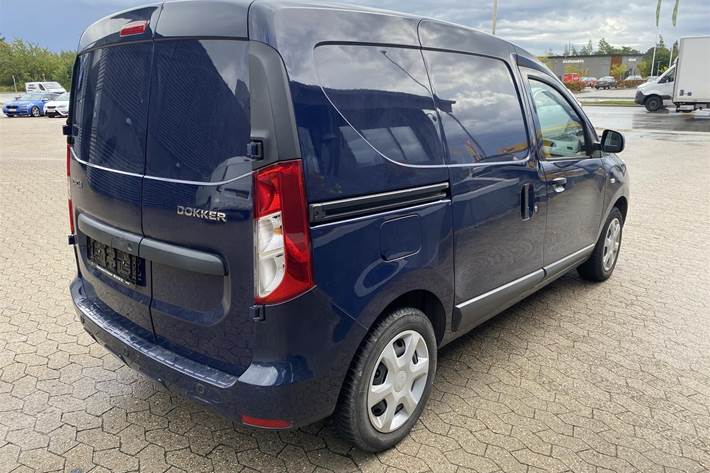 Blå Dacia Dokker fra 2019