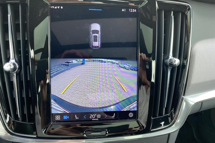 Sort Volvo V90 fra 2021
