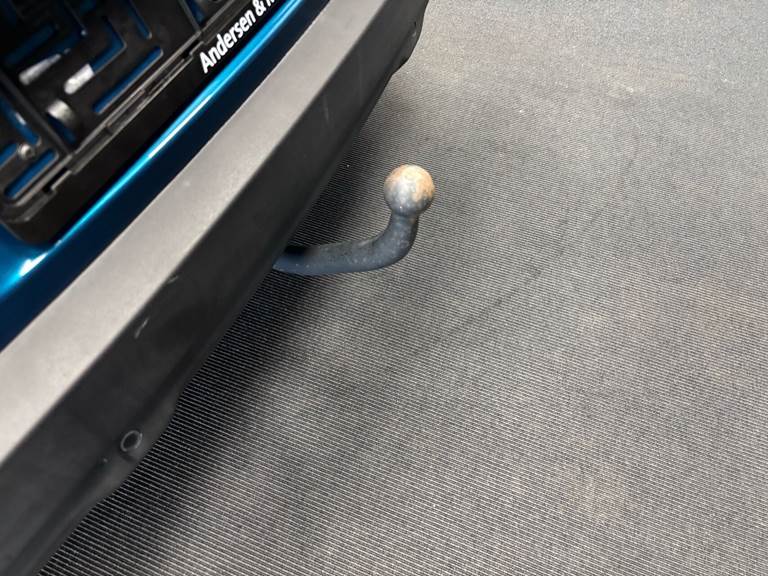 Citroën C4 Cactus 1,6 Blue HDi Skyline start/stop 100HK 5d