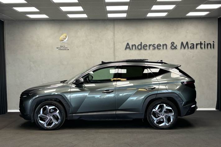 Grå Hyundai Tucson fra 2022