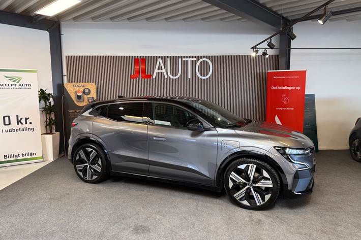 Grå Renault Megane E-Tech fra 2024