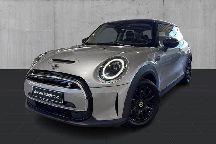 Sølv Mini Cooper SE fra 2023