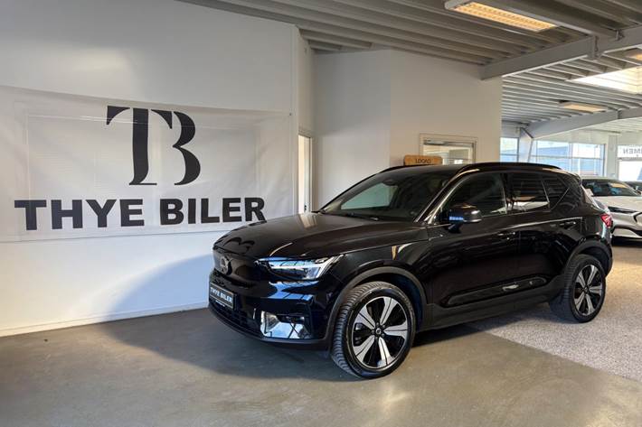 Sort Volvo XC40 fra 2023