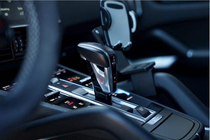 Hvid Porsche Cayenne Turbo S fra 2019