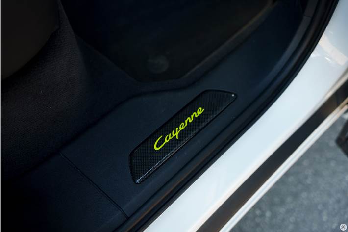 Hvid Porsche Cayenne Turbo S fra 2019