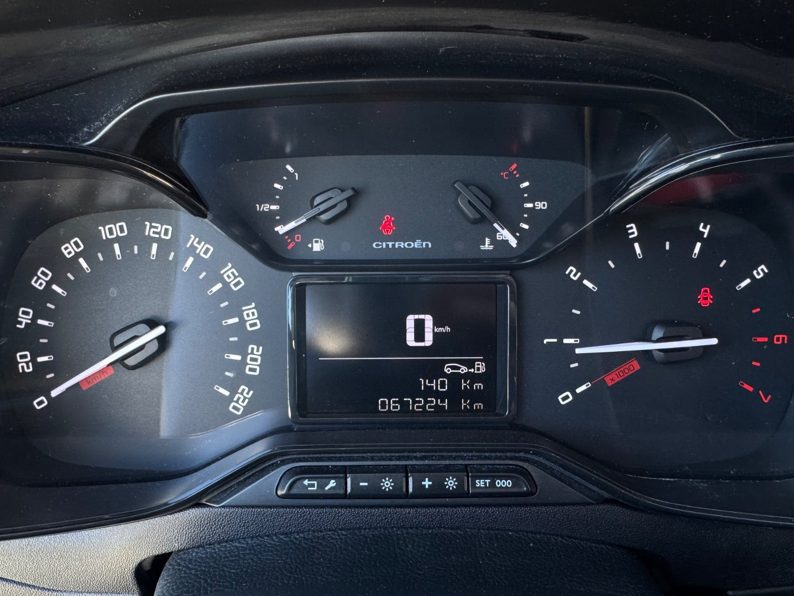 Sølv Citroën C3 fra 2018