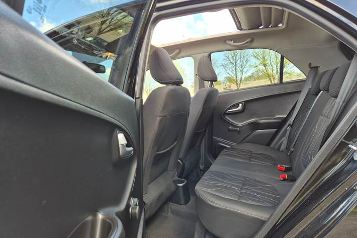 Grøn Kia Picanto fra 2015