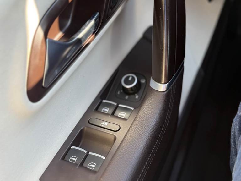 VW CC 2,0 TDi 177 DSG BMT