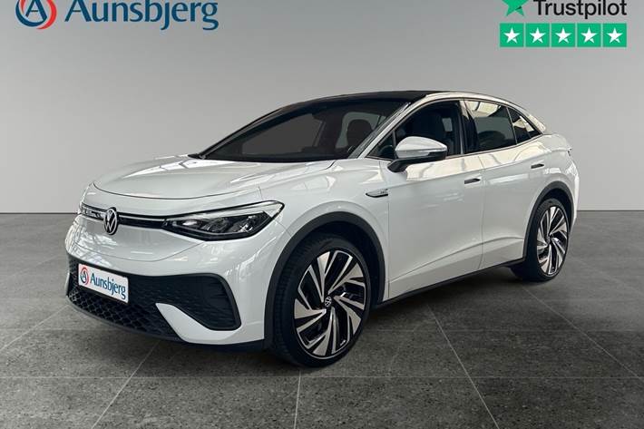 Hvid VW ID.5 fra 2023 set udefra