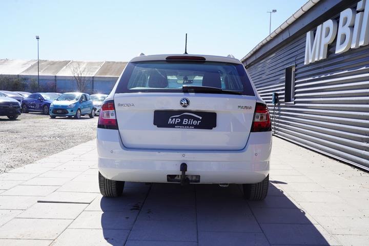 Hvid Skoda Fabia fra 2018