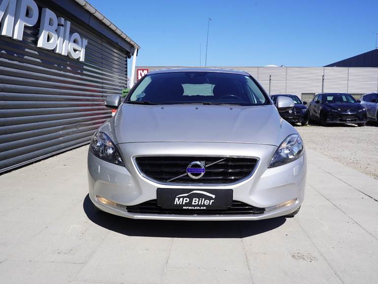 Volvo V40 1,6 D2 115 Kinetic Drive-E
