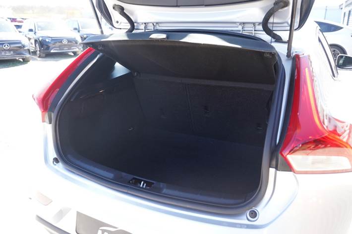 Sølv Volvo V40 fra 2015